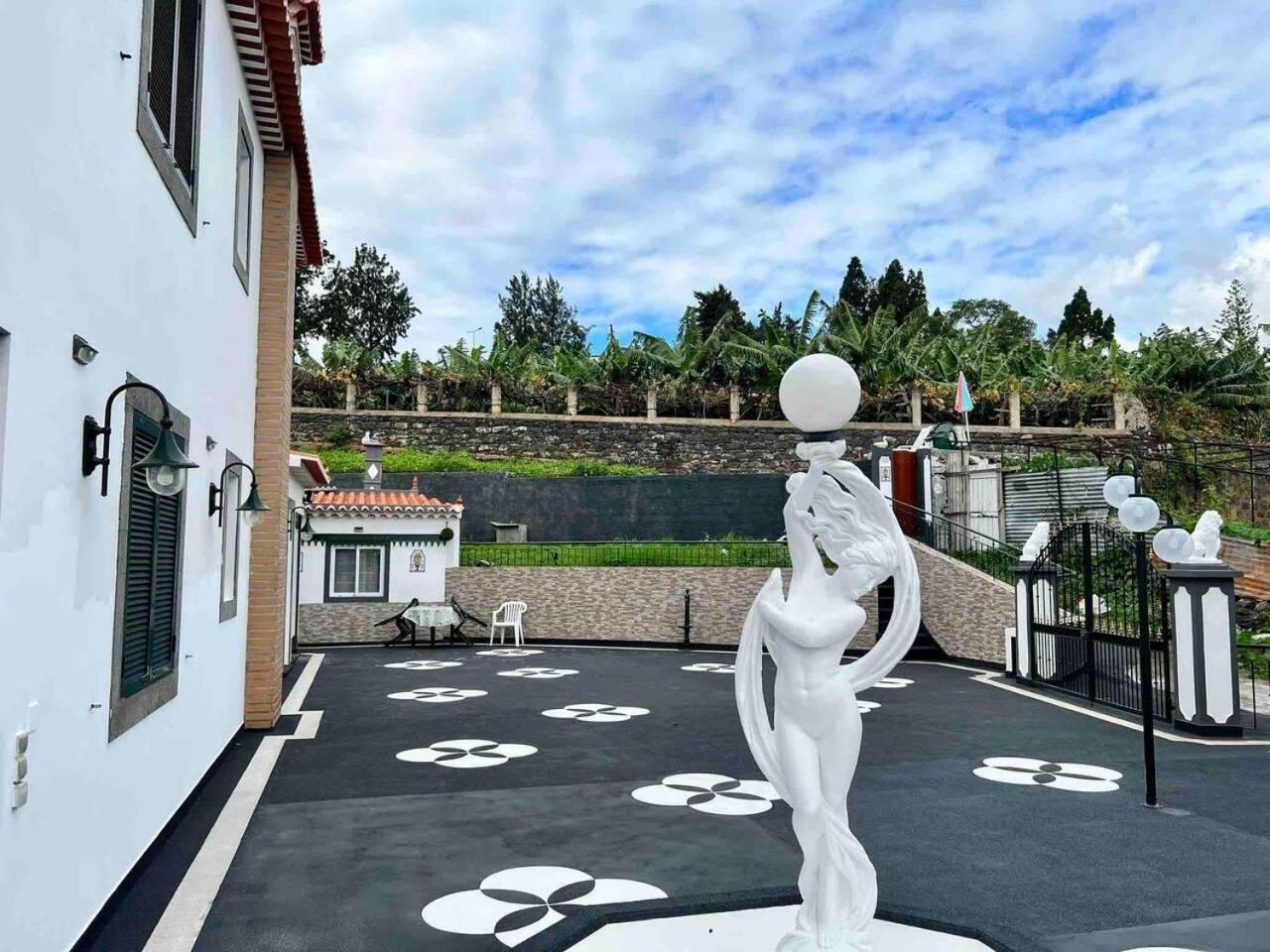 Comfortable 2-Bedroom Apartment For Relaxing Stays Funchal  Extérieur photo